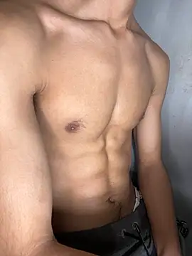 Hamza-Maroki online show from April 15, 2026, 8:31 pm