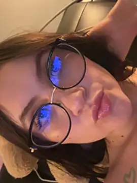 Snapshot of ValentinaOrtiz3 chatting on July 29, 2026, 3:28 am ValentinaOrtiz3 online show from July 29, 2026, 3:28 am