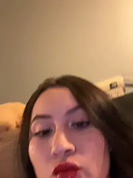 ValentinaOrtiz3 online show from April 14, 2026, 1:43 am