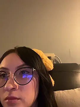 ValentinaOrtiz3 online show from February 15, 2026, 2:23 am