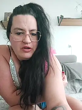 justtess online show from March 11, 2025, 10:40 am