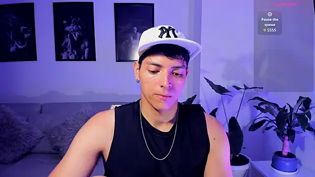 Snapshot of _JacobMiller__ chatting on April 16, 2026, 4:13 am JacobMiller online show from April 16, 2026, 4:13 am