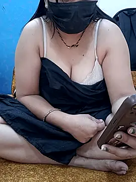 Sangitalive online show from May 7, 2026, 4:50 am