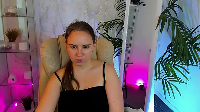 Lika 0ne online show from July 28, 2026, 12:01 pm