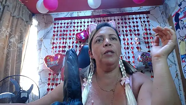 alina maturehot online show from February 11, 2026, 8:52 pm