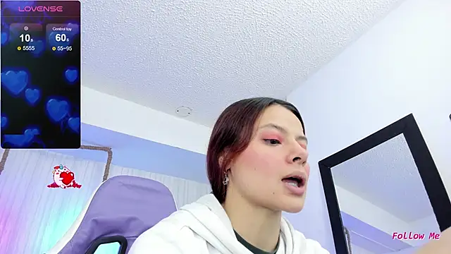 nicky angel1 online show from April 11, 2026, 6:44 pm