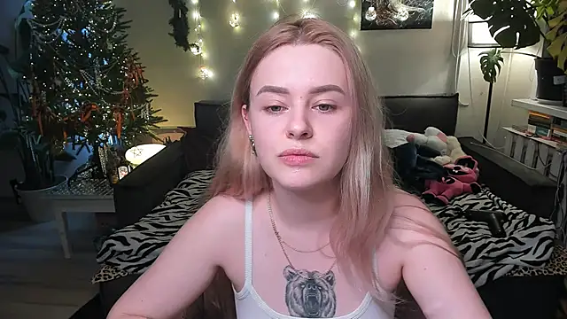 Alexa Pirs online show from January 11, 2026, 3:08 pm