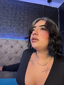 Scarlett-LS online show from March 19, 2026, 2:33 am