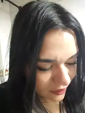 nikki grey online show from October 5, 2025, 4:03 am