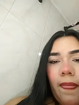 nikki grey online show from November 2, 2025, 6:02 pm