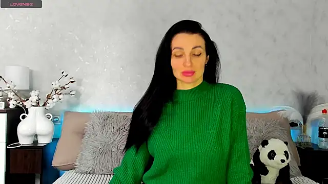 Snapshot of Tina_Mart chatting on January 18, 2026, 11:35 am Tina Mart online show from January 18, 2026, 11:35 am