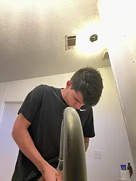 lancebrek online show from March 12, 2025, 1:51 pm