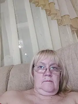 Violet5364 online show from December 2, 2025, 8:32 pm