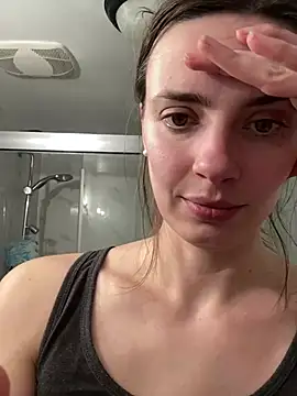 CecilGreen online show from February 20, 2025, 10:26 pm