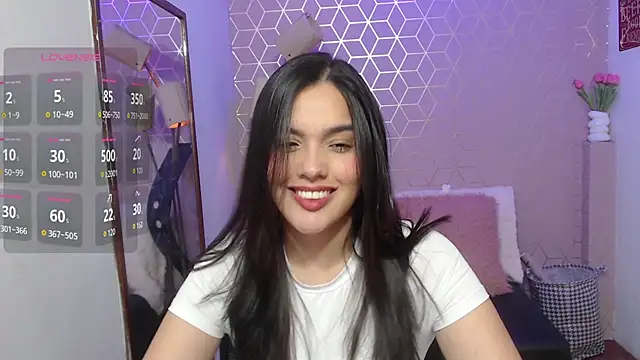 Lana Pearce online show from October 11, 2025, 3:57 pm