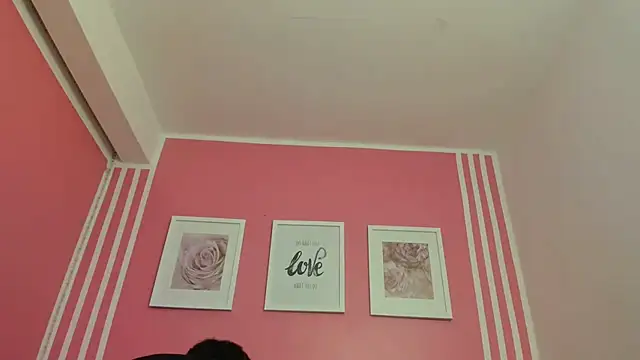 Amelia Royer online show from March 14, 2025, 12:29 pm