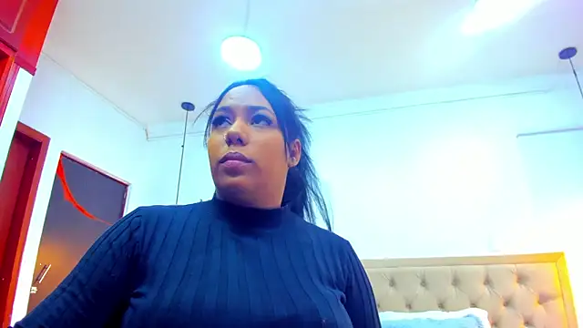 emma purple  online show from October 26, 2025, 5:24 pm