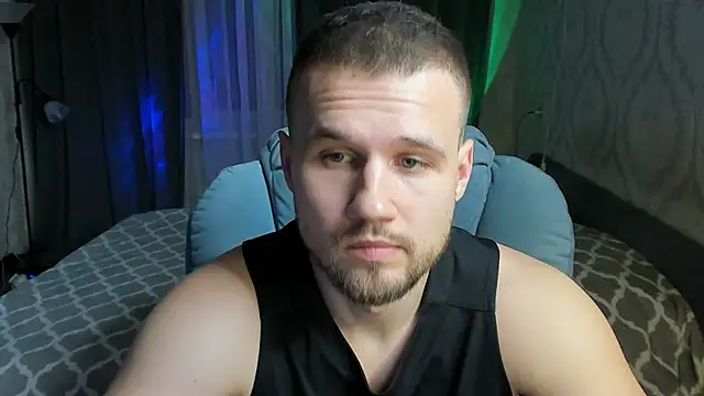 Snapshot of Vladik_b chatting on March 1, 2025, 7:26 pm Vladik b online show from March 1, 2025, 7:26 pm