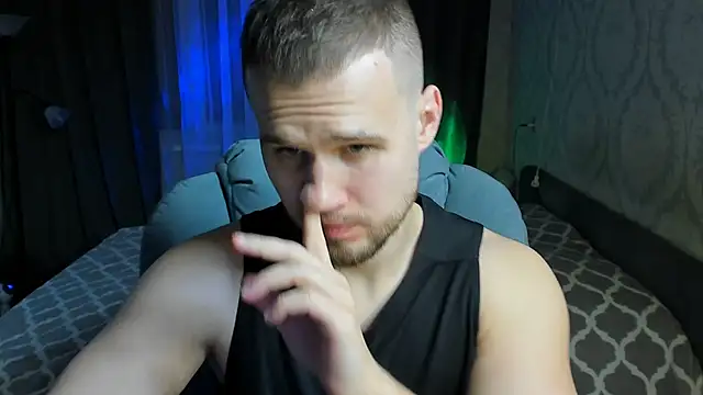 Snapshot of Vladik_b chatting on February 26, 2025, 5:42 pm Vladik b online show from February 26, 2025, 5:42 pm