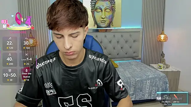 Estiv18  online show from December 1, 2025, 2:01 am