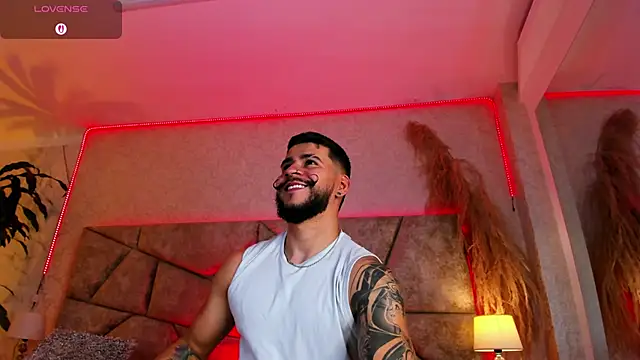 DickGriffith  online show from November 6, 2025, 7:51 pm