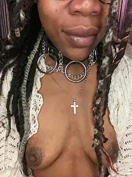 FlowerLove109 online show from February 20, 2025, 7:45 am