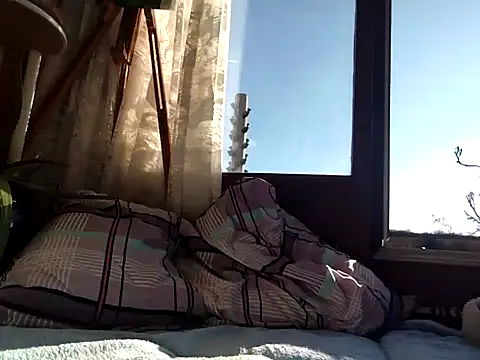 FlowerLove109 online show from March 19, 2025, 3:40 pm