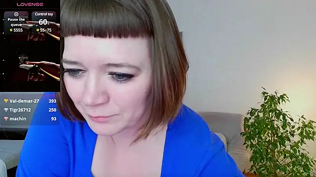 LizaMilfa online show from February 27, 2025, 1:17 pm