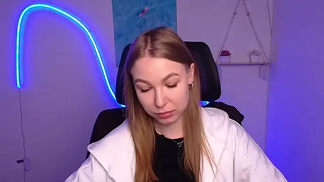 Dana flowers online show from November 12, 2025, 6:28 am