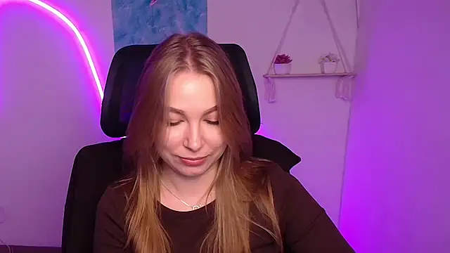 Dana flowers online show from November 11, 2025, 12:44 pm