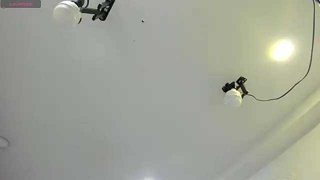 EmiliaRose  online show from March 5, 2026, 9:22 pm