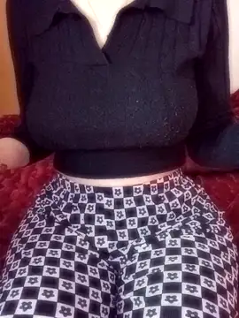 Snapshot of Yaraa3 chatting on March 23, 2025, 6:47 am Yaraa3 online show from March 23, 2025, 6:47 am