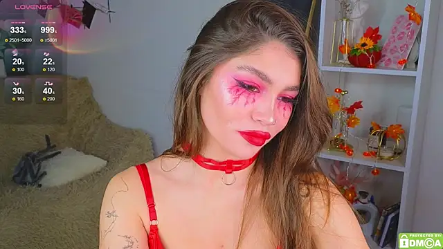 Caroline  Brown online show from October 30, 2025, 3:38 am