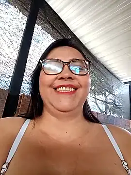 Snapshot of promiscuous-indecent-momm chatting on November 22, 2025, 2:16 pm promiscuous-indecent-momm online show from November 22, 2025, 2:16 pm