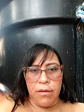 Snapshot of promiscuous-indecent-momm chatting on May 11, 2026, 4:04 pm promiscuous-indecent-momm online show from May 11, 2026, 4:04 pm