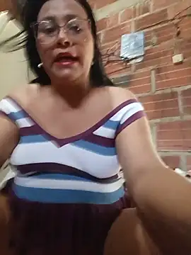 promiscuous-indecent-momm online show from July 21, 2026, 1:45 pm
