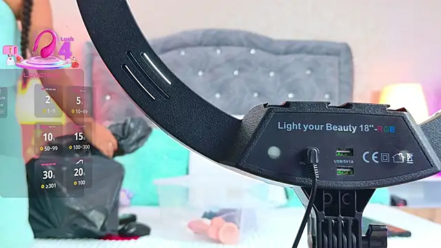 YesyHills online show from December 20, 2025, 11:24 am