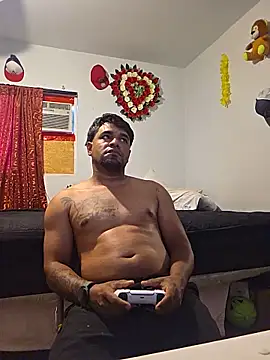 guajiro276565 online show from May 12, 2026, 11:11 pm