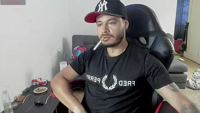 ragnar lothbrok777 online show from October 21, 2025, 8:19 pm