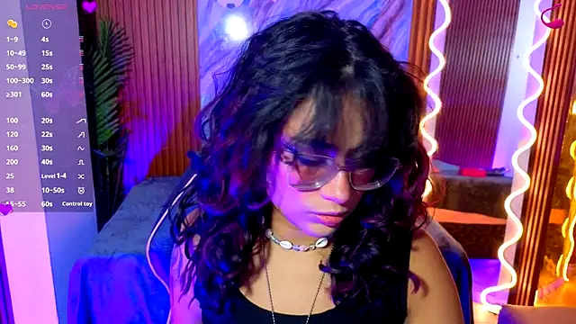 kristen tay online show from July 22, 2026, 2:57 am