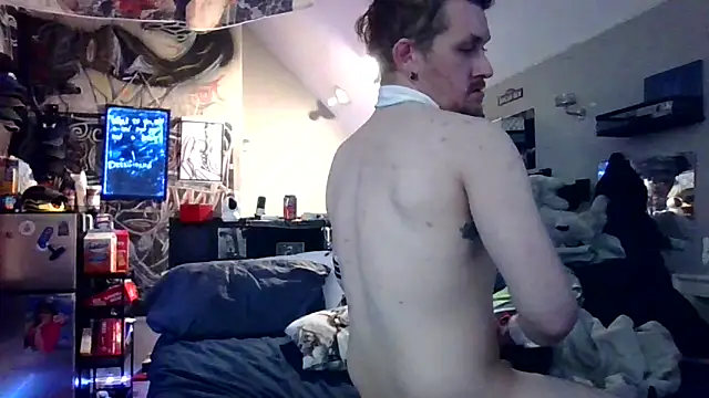 Snapshot of Sk00byJaXxX212 chatting on March 1, 2026, 8:25 am Sk00byJaXxX212 online show from March 1, 2026, 8:25 am