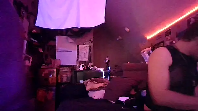 Snapshot of Sk00byJaXxX212 chatting on October 24, 2025, 9:08 am Sk00byJaXxX212 online show from October 24, 2025, 9:08 am