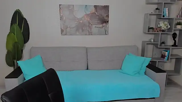 GabriellaMays online show from December 4, 2025, 5:06 am