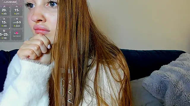 Snapshot of KateLibby chatting on November 17, 2025, 5:22 am KateLibby online show from November 17, 2025, 5:22 am