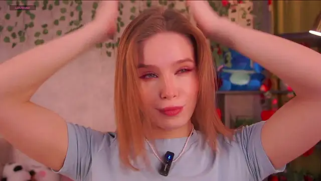 Snapshot of TaiteBayles chatting on February 19, 2026, 1:46 am TaiteBayles online show from February 19, 2026, 1:46 am