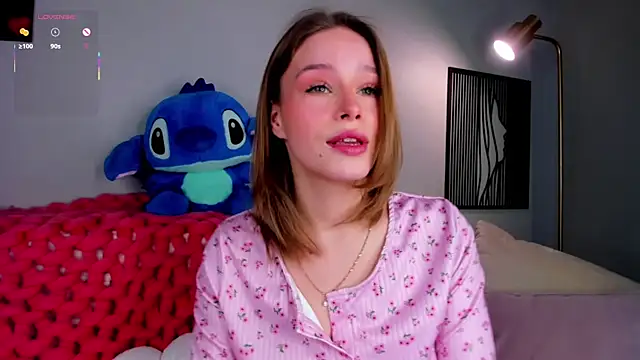 TaiteBayles online show from October 13, 2025, 1:29 am