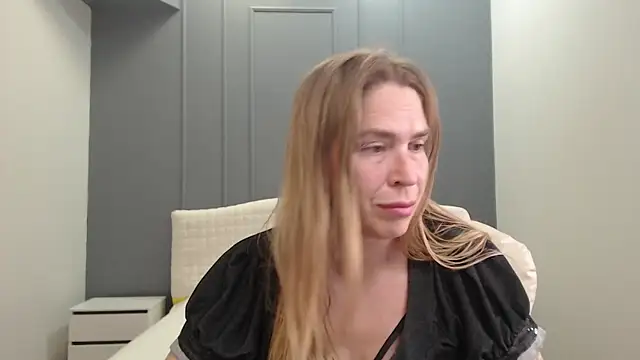 TessaDaybreak online show from July 21, 2026, 6:48 am