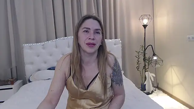 TessaDaybreak online show from May 10, 2026, 6:50 am