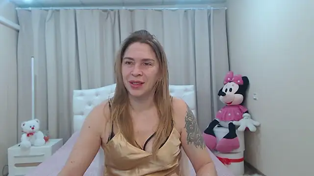 TessaDaybreak online show from March 10, 2026, 7:34 am