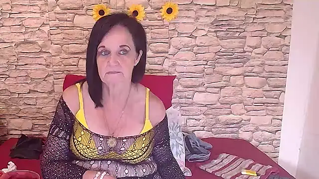 LuciousGrace online show from March 12, 2026, 6:12 pm